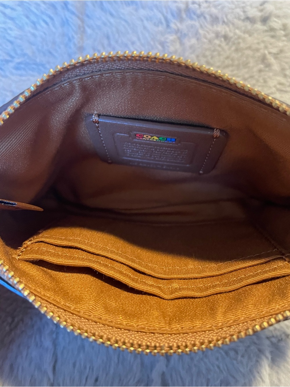 Coach Pride White Leather Wristlet with Rainbow Skate Logo - Picture 6 of 6